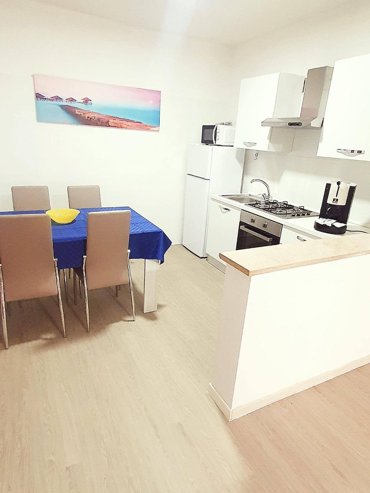 Lemon Tree House Apartment ออสเตียอันตีกา ภายนอก รูปภาพ